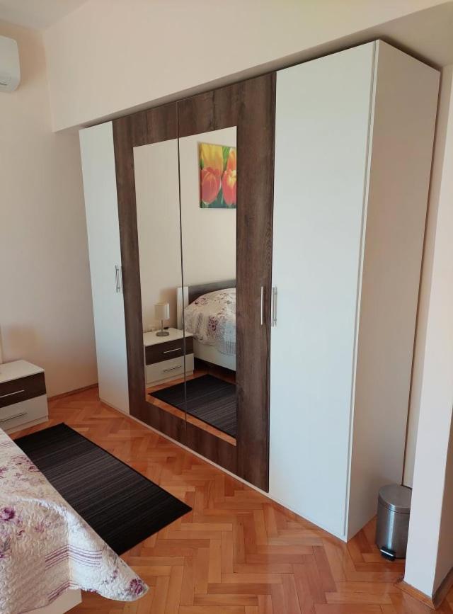 Apartamento Rubin Ika Exterior foto