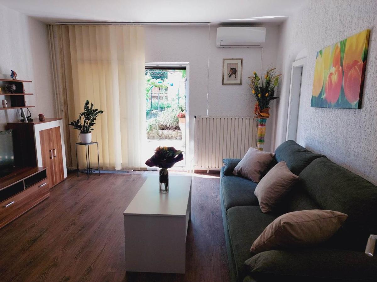 Apartamento Rubin Ika Exterior foto