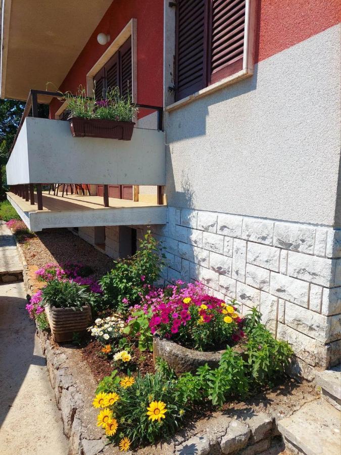 Apartamento Rubin Ika Exterior foto